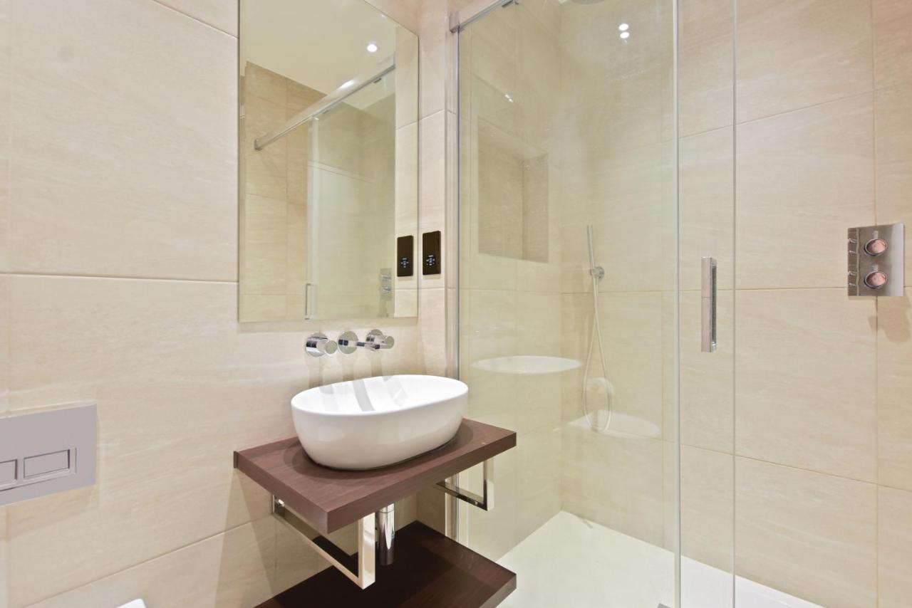 Vauxhall Bridge Road By Aeria Apartments London Exteriör bild